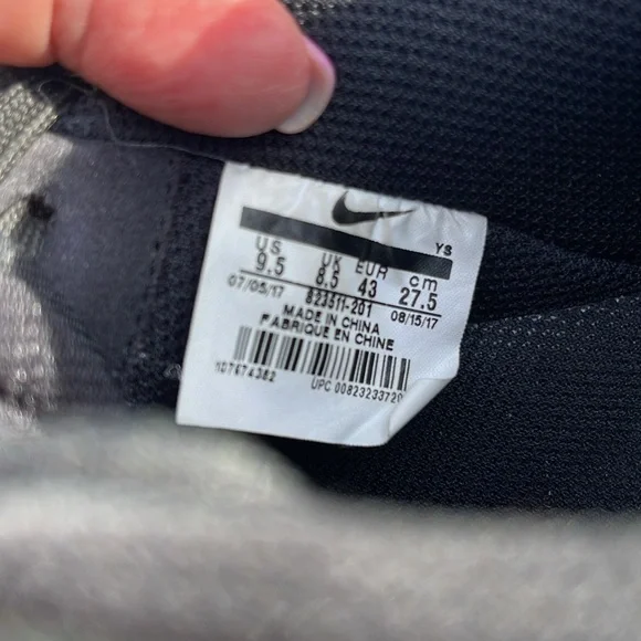 NIKE AIR FORCE 1 LV8 CAMOUFLAGE LOW TOP SNEAKERS WITH WHITE BOTTOM US SIZE 9.5 M - Picture 15 of 15